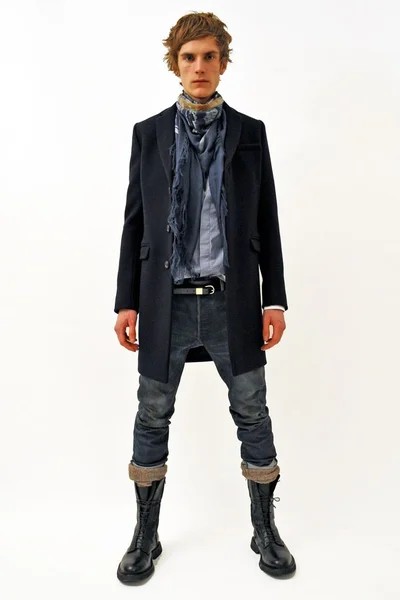 Look 10